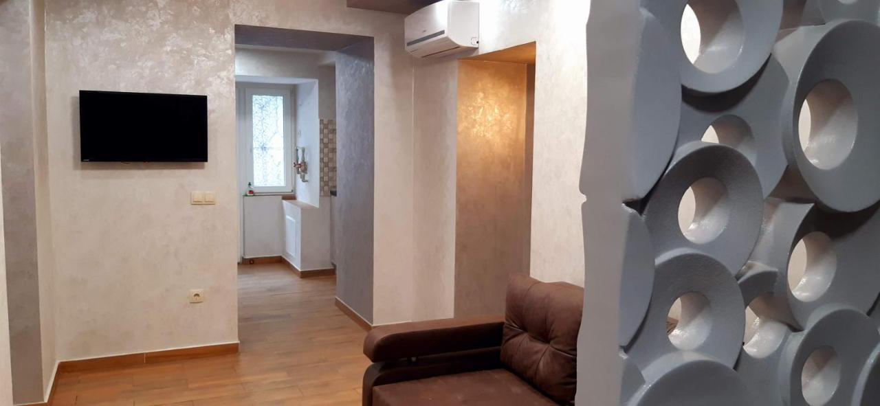 Apartamento Греческая / Дерибасовская Odesa Exterior foto